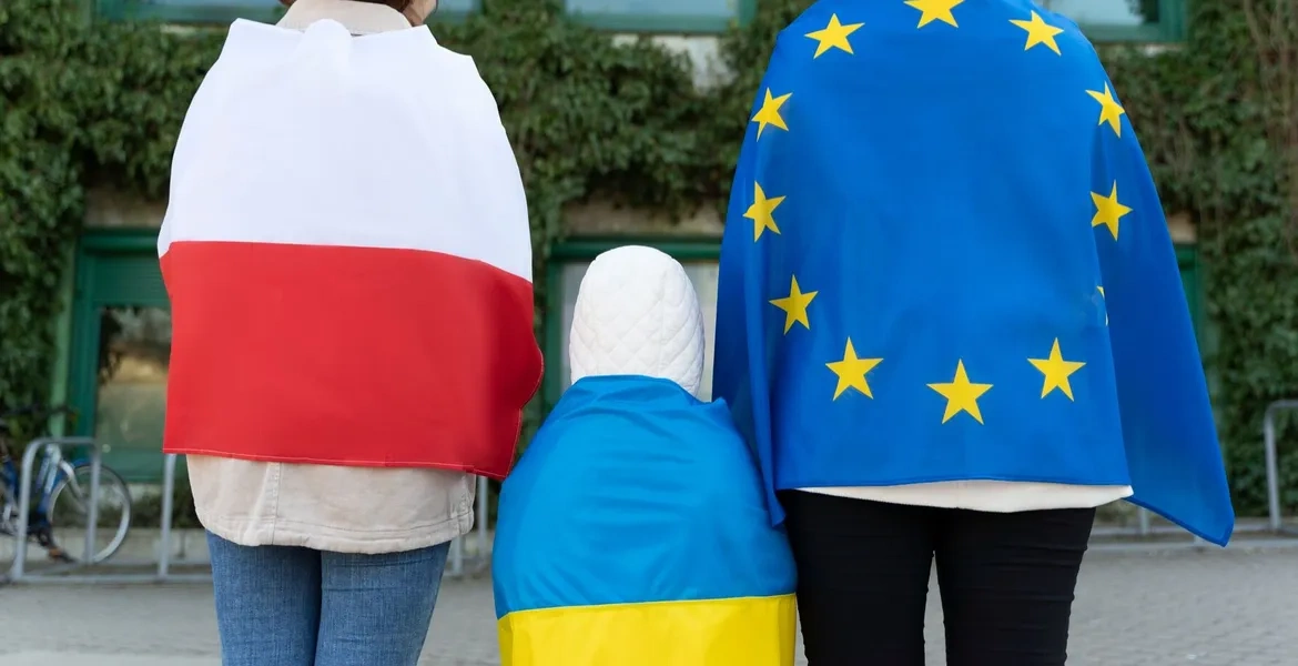 У Польщі українські біженці заробляють більше за місцевих: хто має найвищі зарплати