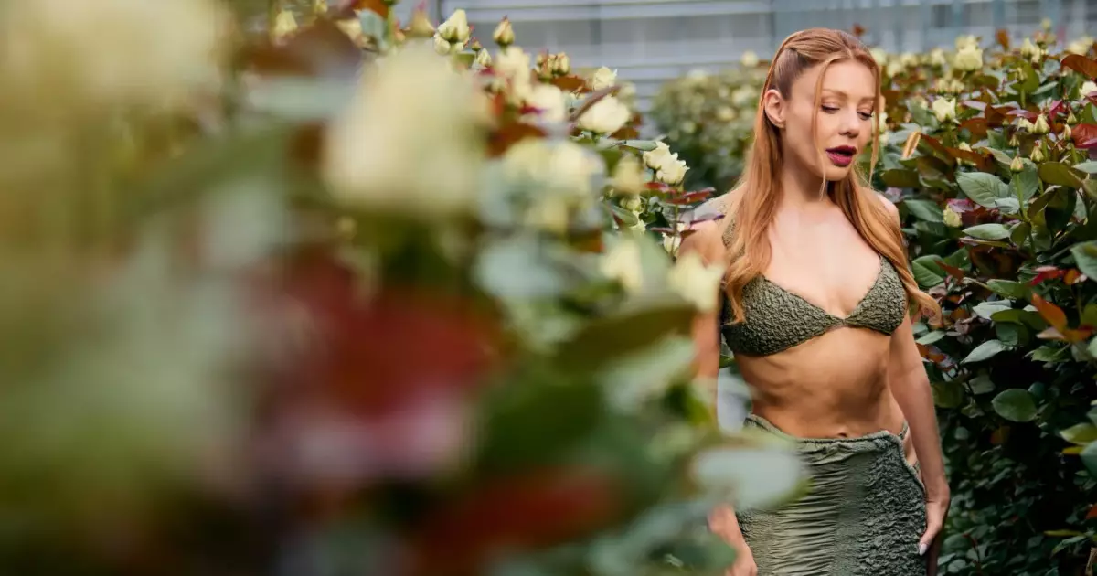 Тіна Кароль вразила фігурою на зйомках кліпу