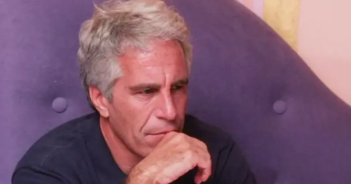 Скандал в ОАЕ: Джеффрі Епштейну надіслали святині ісламу — що відомо