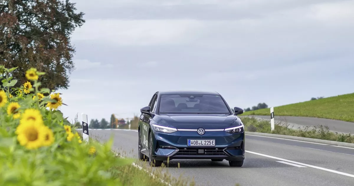 3,5 сек до сотні й 800 км ходу: Volkswagen презентував стильний електровнедорожник (фото)