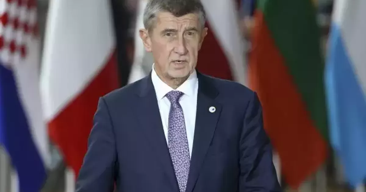 Прем'єр Чехії звинуватив Бориса Джонсона: мирну угоду між Україною й РФ у 2022 році зірвано