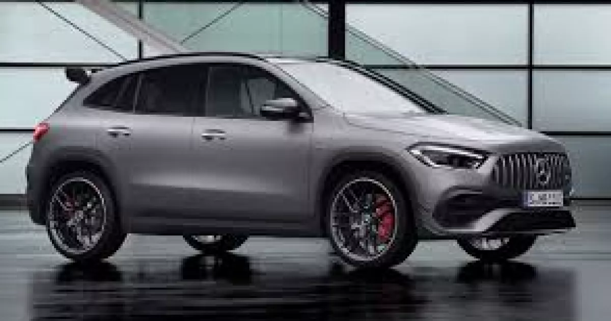 Дрифт-режим і 4,2 с до сотні: представили заряджений кросовер Mercedes