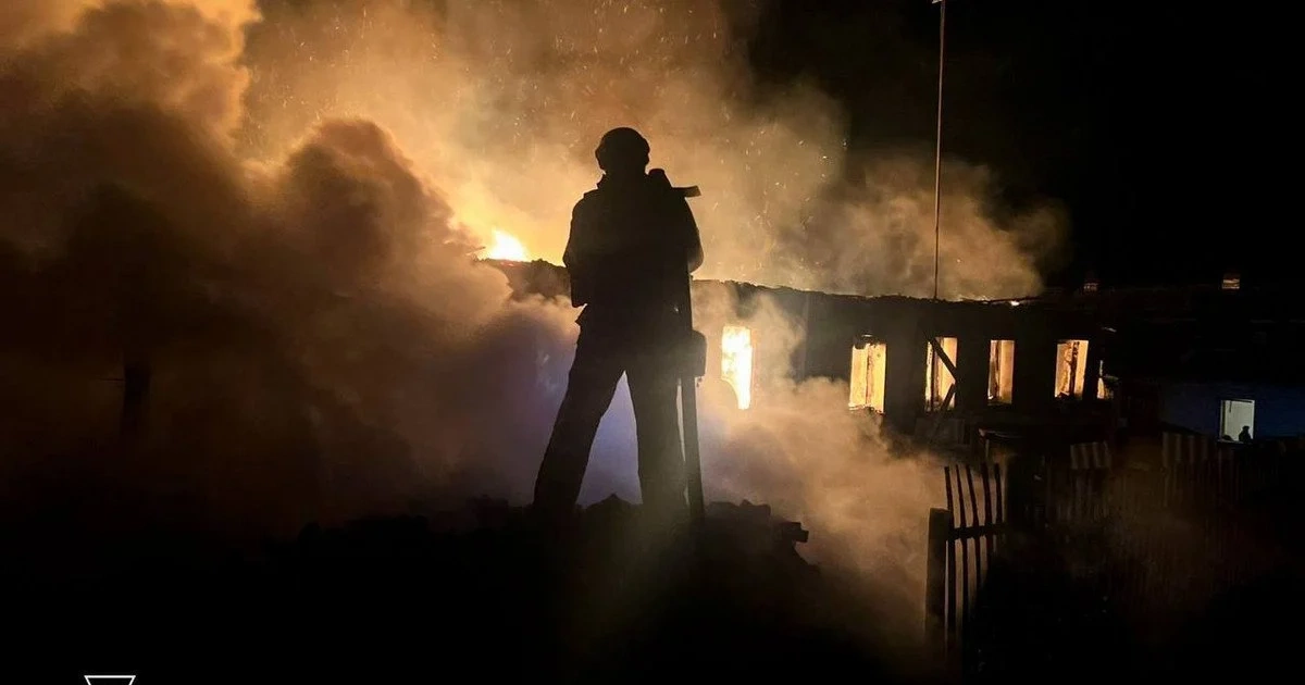 Окупанти атакували Великий Бурлук на Харківщині: постраждали троє людей.