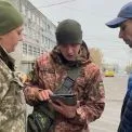 Українці пов'язали роботу ТЦК із браком демократії — подробиці