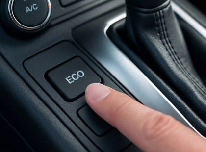 Механік показав кнопку, яка може врятувати автомобіль від капремонту