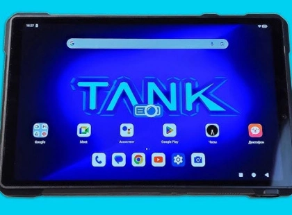 «Невбиваний» планшет для блекаутів з батареєю 21 000 мА·год: огляд TANK Pad (відео)