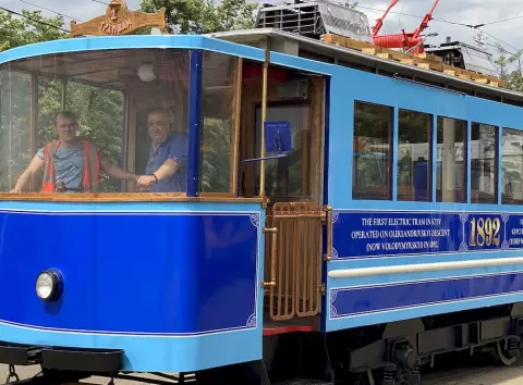 На рейки повернувся трамвай з XIX століття: екскурсії вже влітку