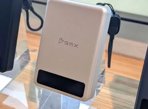 Повербанки будуть без літію: яка технологія повністю змінила батареї (фото)