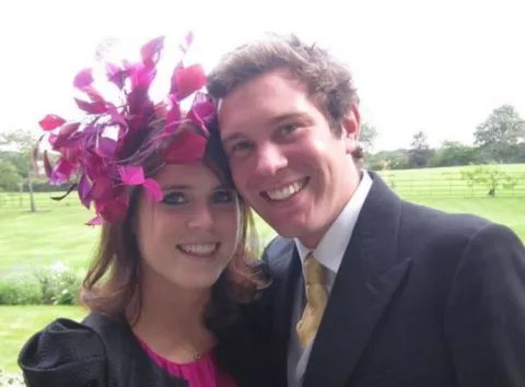 «Одружись на мені»: колишня дружина принца Ендрю писала листи Епштейну