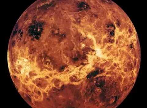 На Венері виявили підземний тунель: перші подробиці та версії вчених