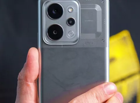 Експерти перевірили Realme P4 Power з батареєю 10 001 мА·год — огляд і фото