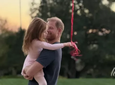 «Брехливі лицеміри»: Меган Маркл і принца Гаррі розкритикували через фото доньки