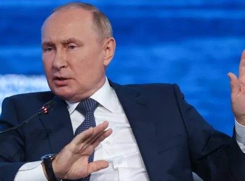 NYT: путін готов воювати за Донбас ще два роки — плани кремля і ризики для України